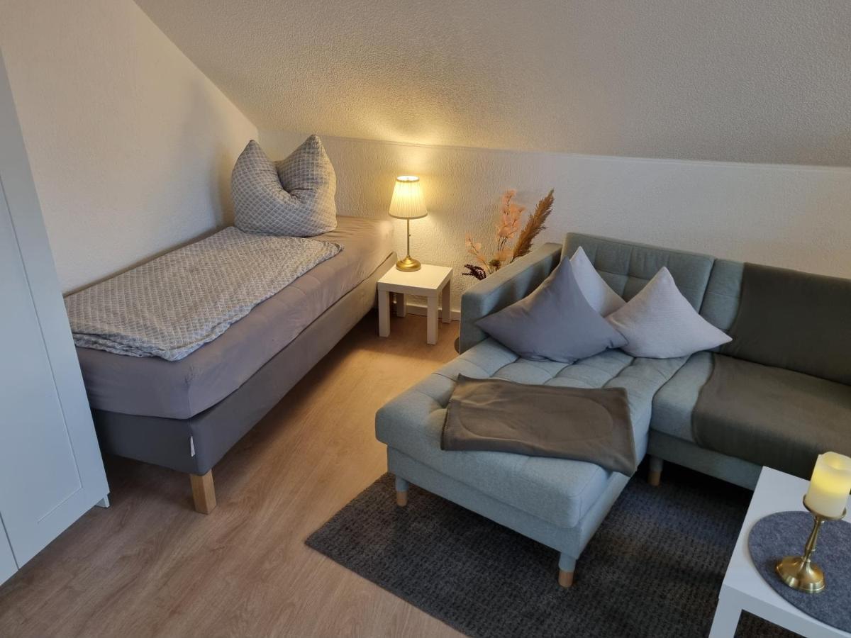 Ferienwohnungen Springer In Schoenefeld Ot Grossziethen Div Apartments Fuer Bis Zu 6 Personen Dış mekan fotoğraf